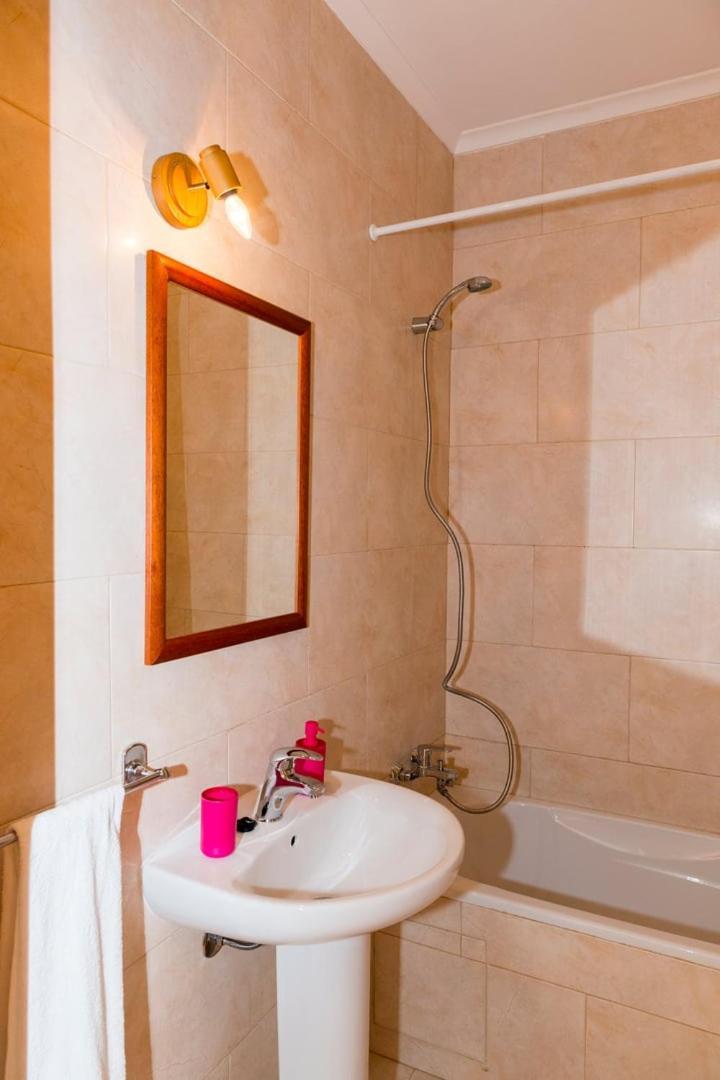 Tac - Alcantarilha House Appartement Buitenkant foto